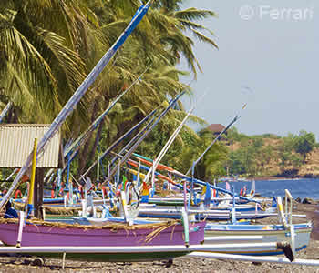 Seraya Bay Beach. We can help you select Bali Hotels in this area for you.