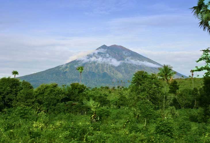 Mount-Agung-Scenery