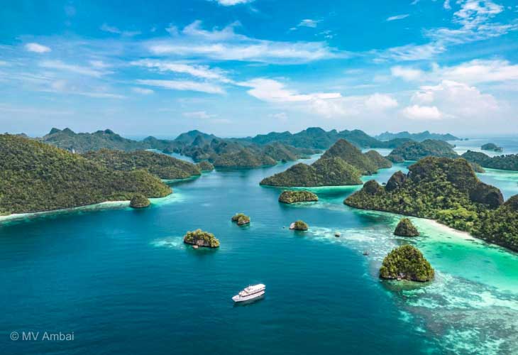 Indonesia-Scuba-Diving-Discounts-Raja-Ampat